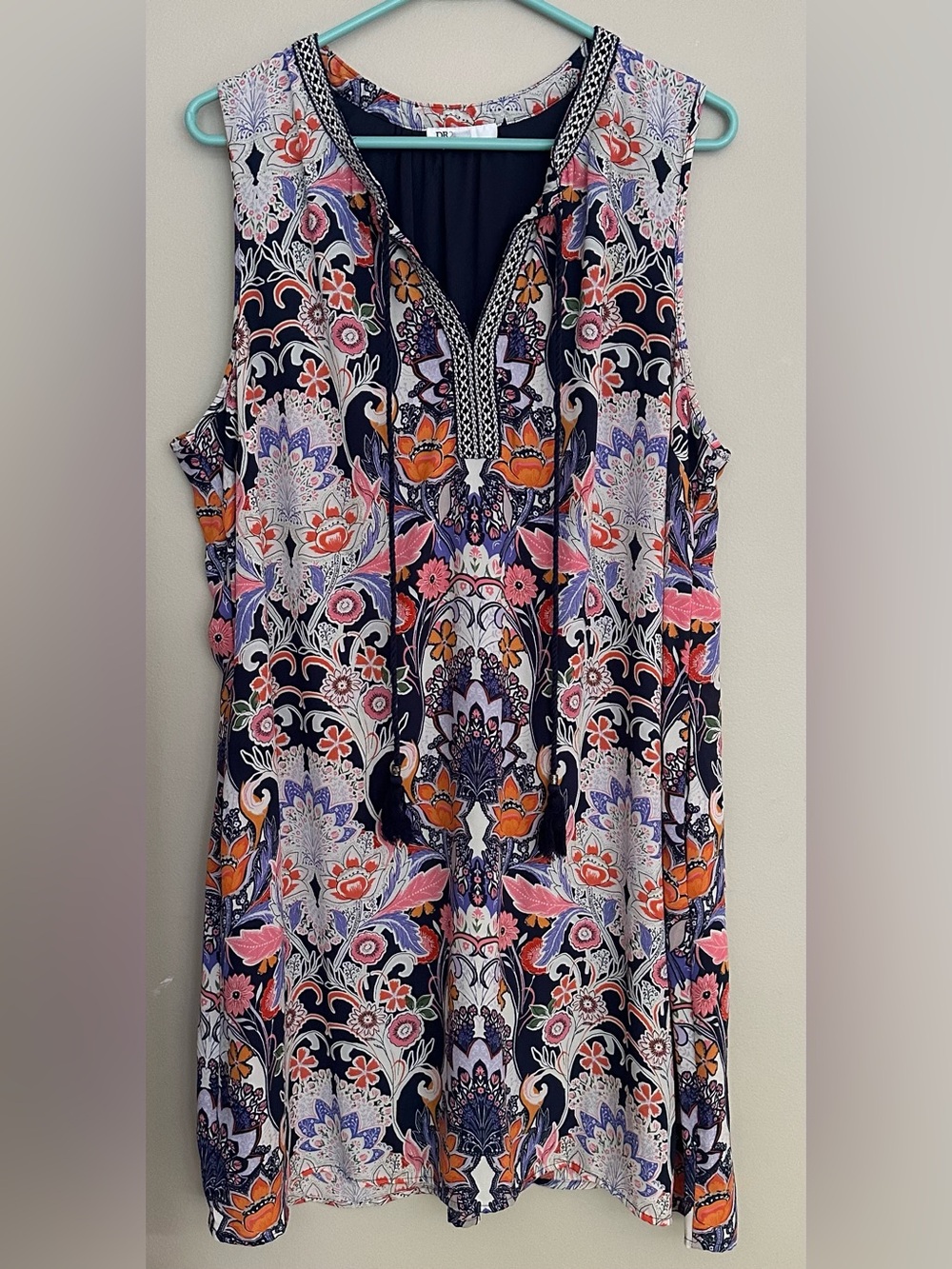 DR2 size XL, Navy Floral Sleeveless V-Neck Dressing with Tassel Ties